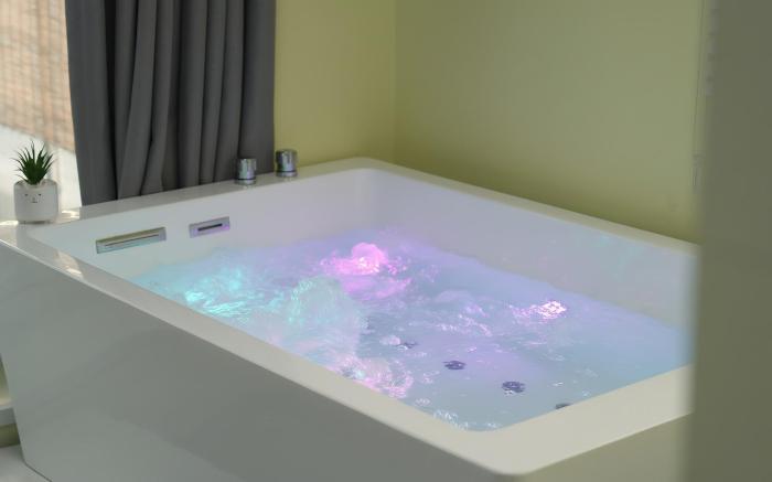 Yeongheungdo Sunset Spa Pension