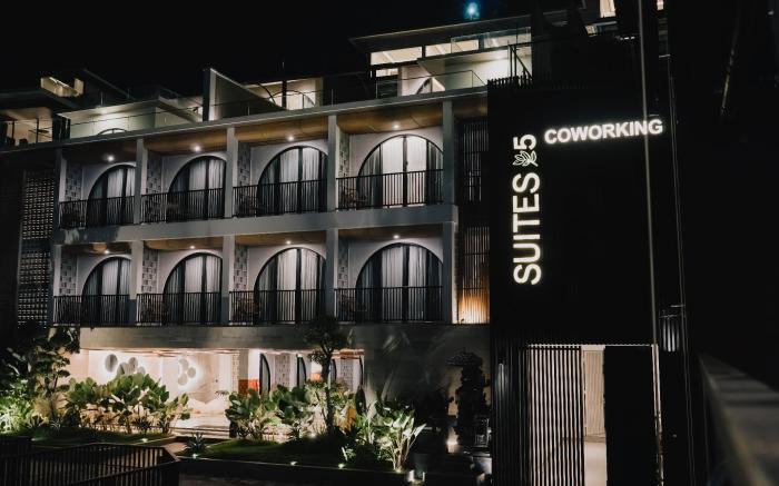 Suites5 Hotel