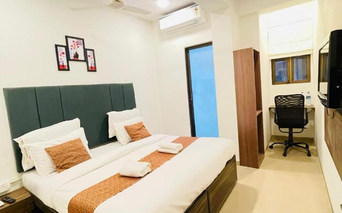 HOTEL AMFAHH INN
