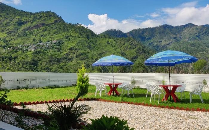 Friendship inn hotel & Resort 