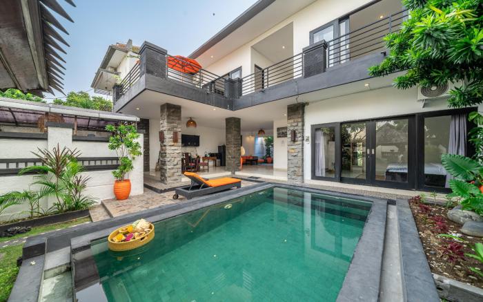 Sunbeji*Seminyak Paradise: Rooftop, Pool & PS5!