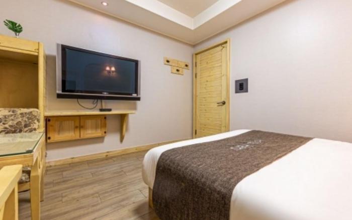 Hotel Haru