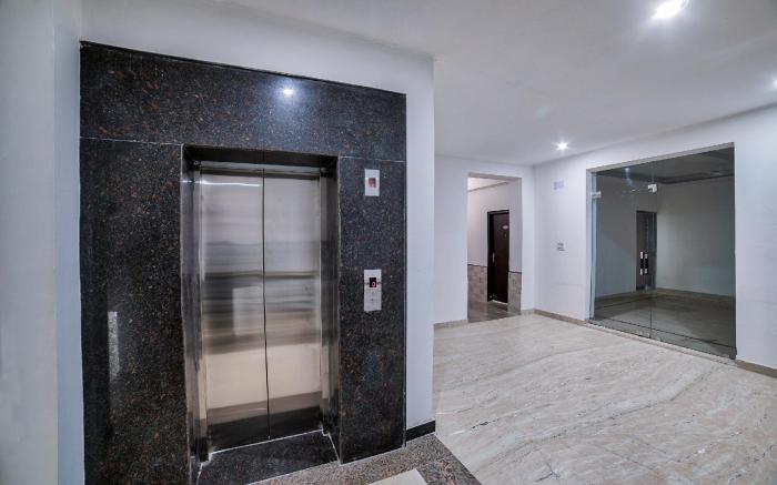 Hotel O Crown Residency
