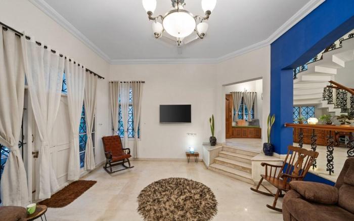 Urban Escape Spacez Luxury Villa