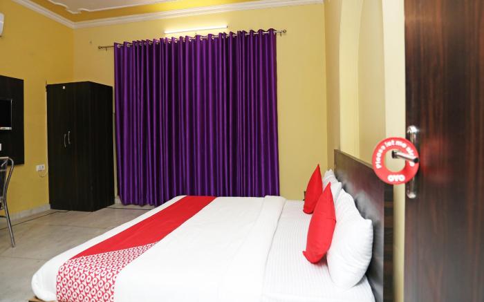 Hotel O Greenview Near Munshi Pulia Metro Station
