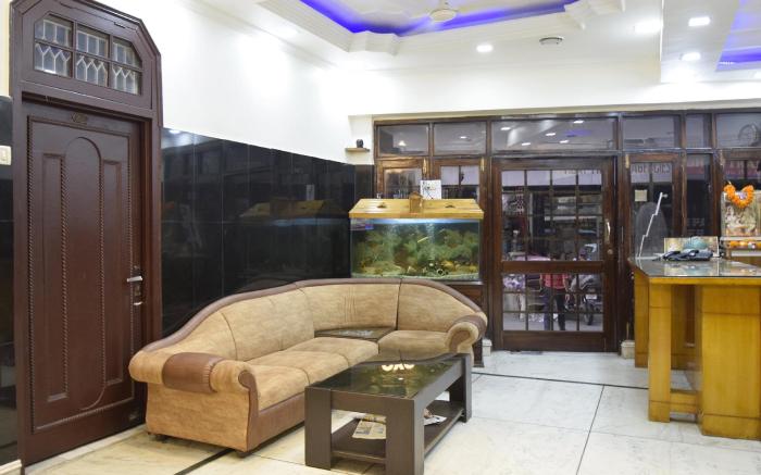 Hotel O Maa Residency