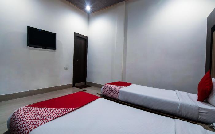 Hotel Apollo                                                                               