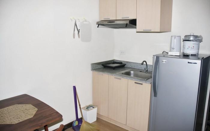 Cozy 1 Bed Studio - Minutes to NAIA and MOA!
