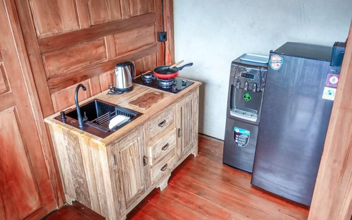 New Open Romantic Free Floating Breakfast 2