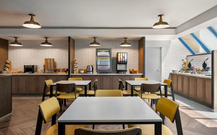 Fairfield Inn & Suites Madison South