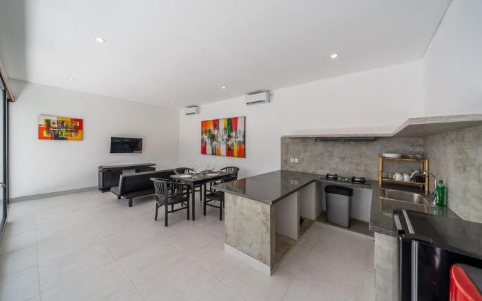 Rumah Stabia Villa with Ping Pong Table and Pool