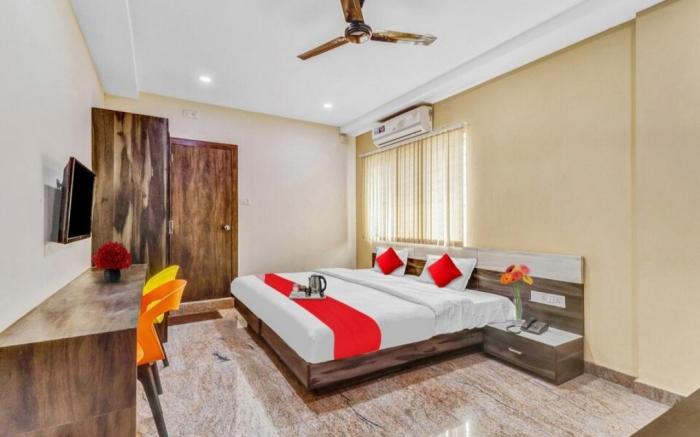Lavish Residency 