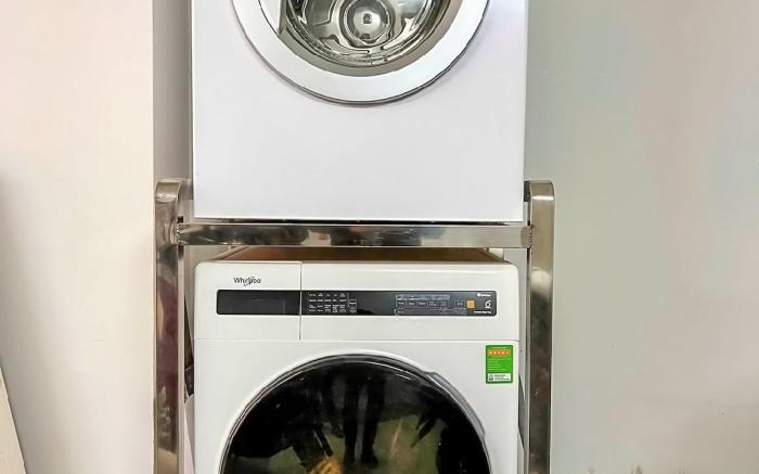 Tay Ho Studio - Balcony