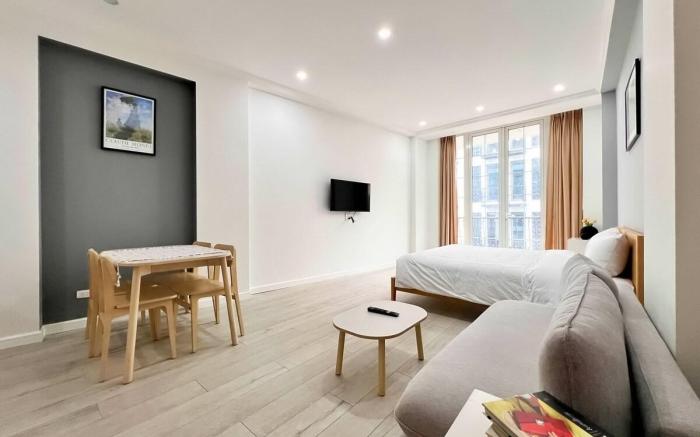 Tay Ho Studio - Balcony