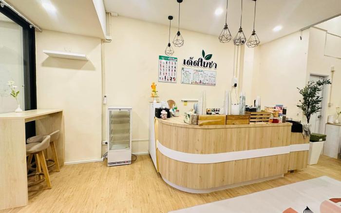 Dedbaicha cafe & Hostel Phuket old town