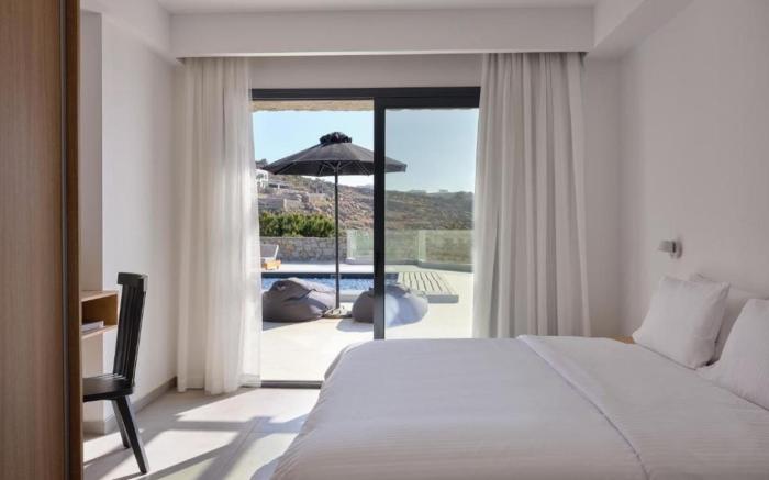 Nine Bedroom Villa with Private Pool & Sea View