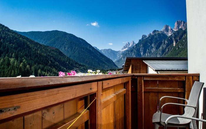 Hotel Serena "Superior Lavaredo" Tre Cime Wiew