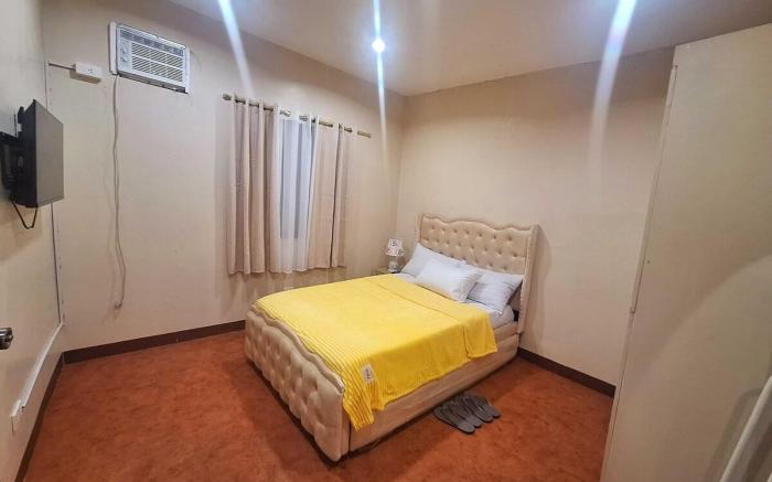 Studio2 Transient Apartment Walking Distance SPMC