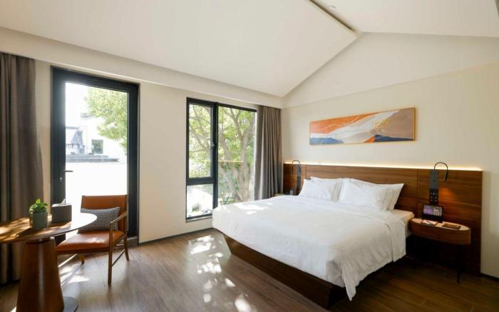 UrCove By Hyatt Shanghai Lingang Shuyuan Renjia