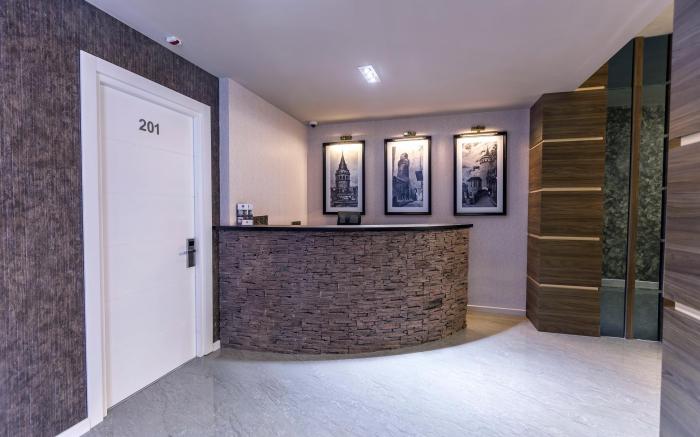 Parallel Hotel