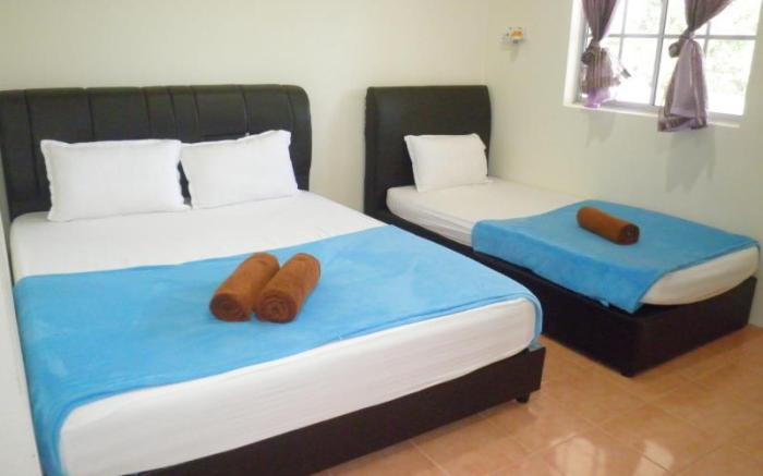 Collection o Langkawi near pantai cenang formerly tokman inn