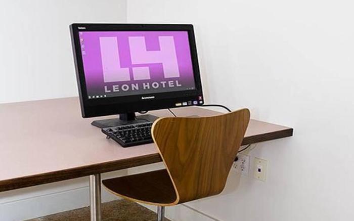 Leon Hotel