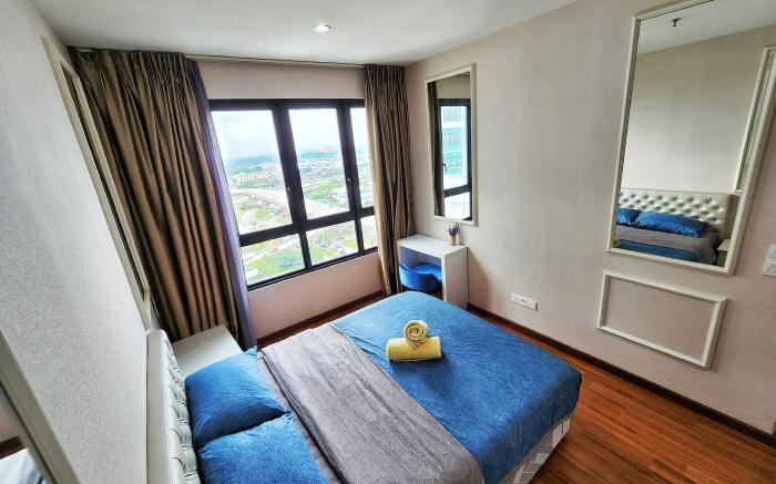Paris Cozy Suite@I-city 2R1B (Wifi+CarPark)