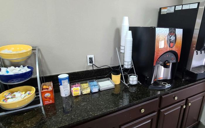 Red Roof Inn & Suites Duncan