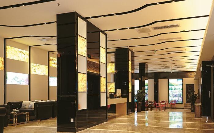 Lavande Hotel Sanya Bay Jixiang Street Bus Station