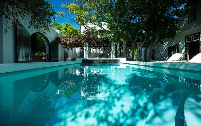 Akademie Street Boutique Hotel