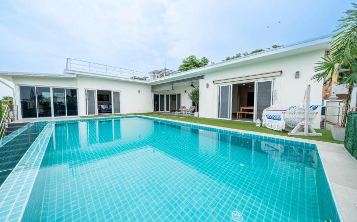 Siam Royal View Pattaya Pool Villa /Family/Wifi