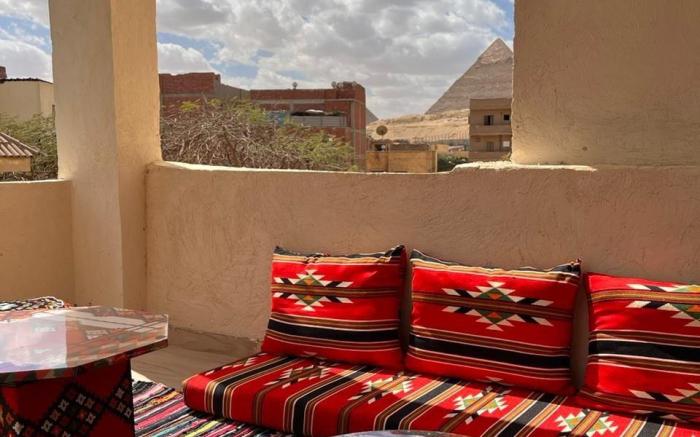 Hur Pyramids Inn