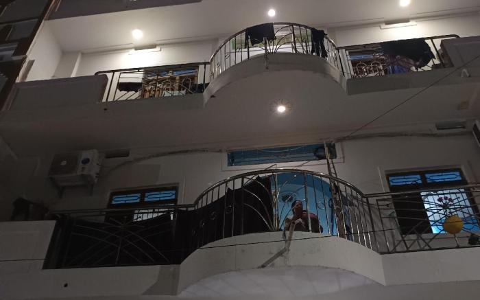 Shahi House 