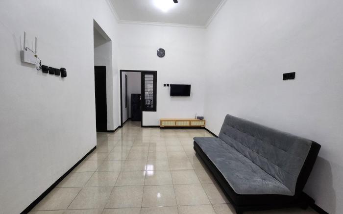 Villa Amarta Joyoagung Malang