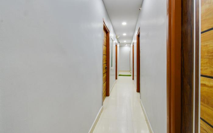 Super Hotel O Moula Ali Near AMR Planet