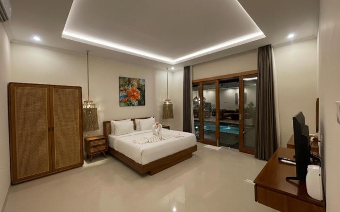 2BR Tropical Villa Sinergi in Seminyak