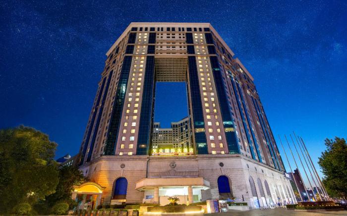 Shanghai Everbright International Hotel