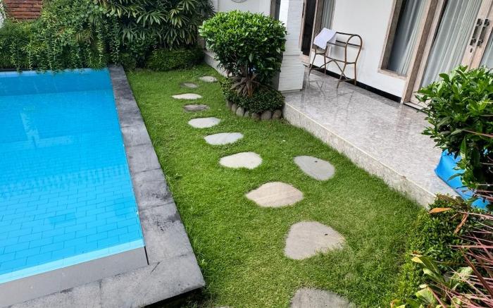 Stylish Tropical Villa Barroso  – Canggu Shortcut!