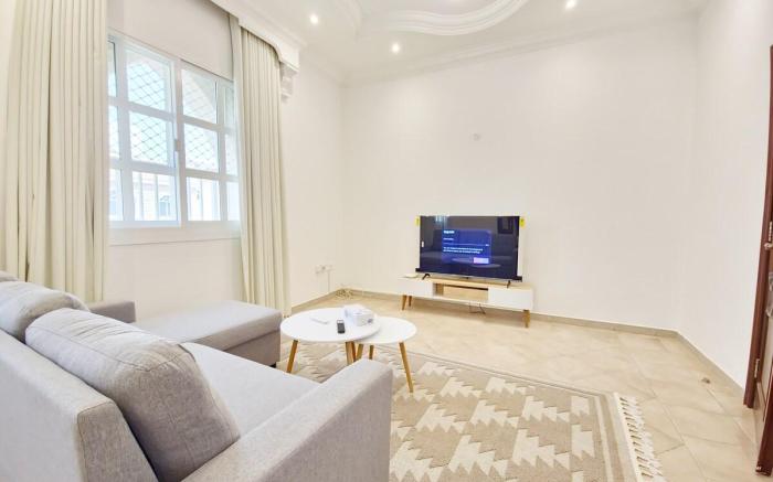 Harf22-201-01 comfy 1BR Apt in Abu Dhabi City