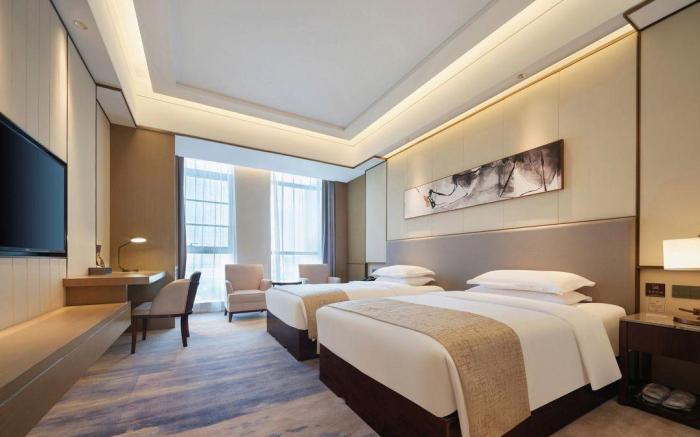 PTOSSOM HOTEL