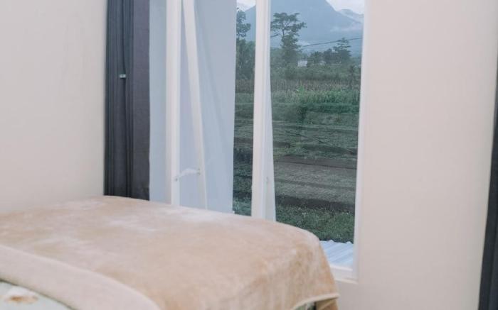 Villa 2BR Mountain View & Pool Near Jatim Park 3