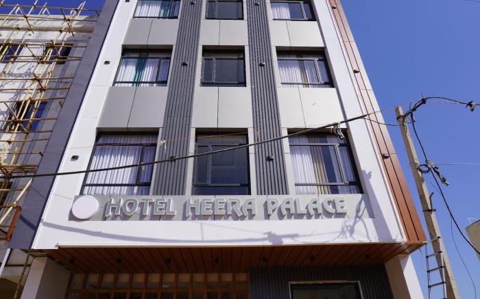 Hotel Heera Palace