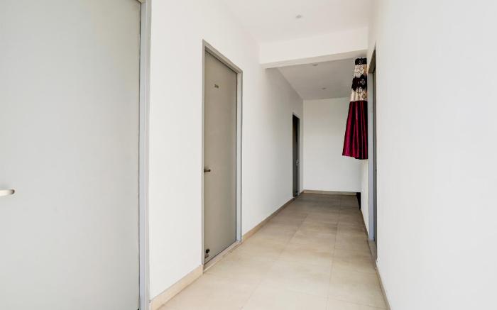 Super HOTEL O SHARDA RESIDENCY