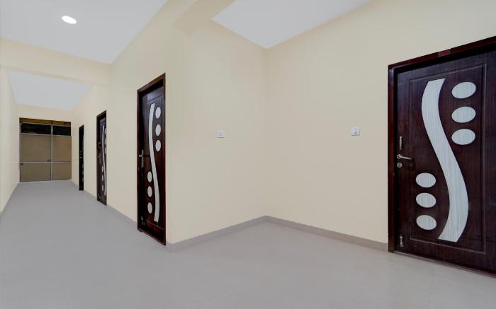 Collection O Republic Mall Coimbatore Formerly Manis Residency