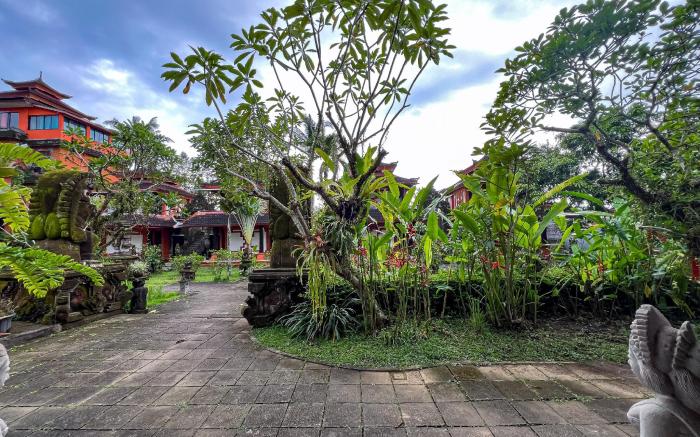 RedDoorz @ Garden Suly Villa Peliatan Ubud