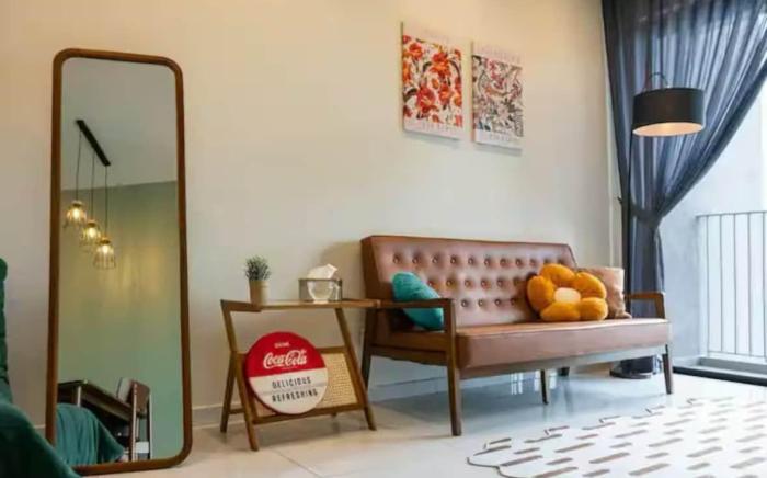 SkyTree Netflix/Bukit Indah/Legoland /Rent Car