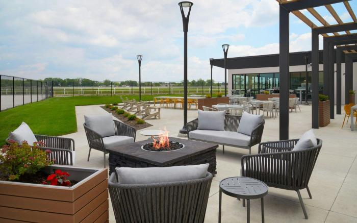 Fairfield Inn & Suites Columbus
