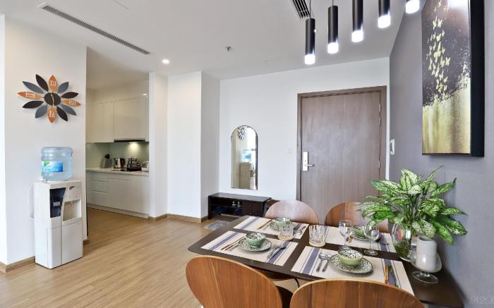Vinhomes Sky Lake 1 Bedroom City Skyline