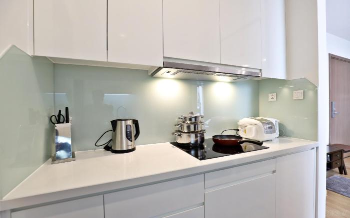 Vinhomes Sky Lake 1 Bedroom City Skyline