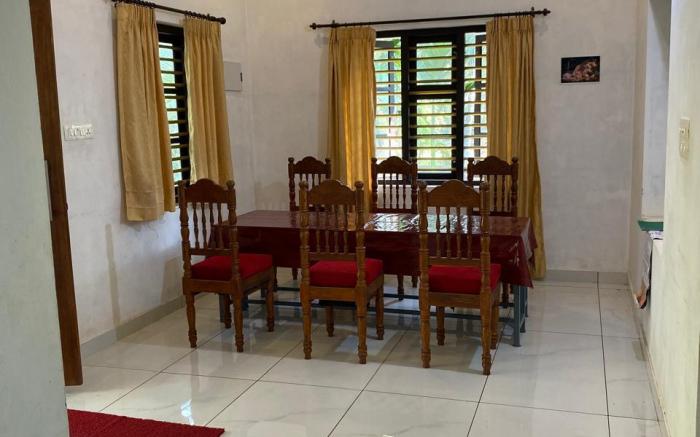 Thiruthi Homestay